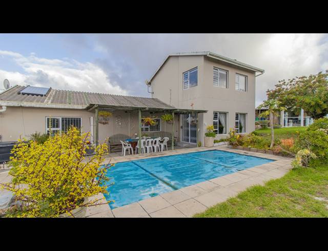 43HA FARM FOR SALE IN HARTEBEESFONTEIN